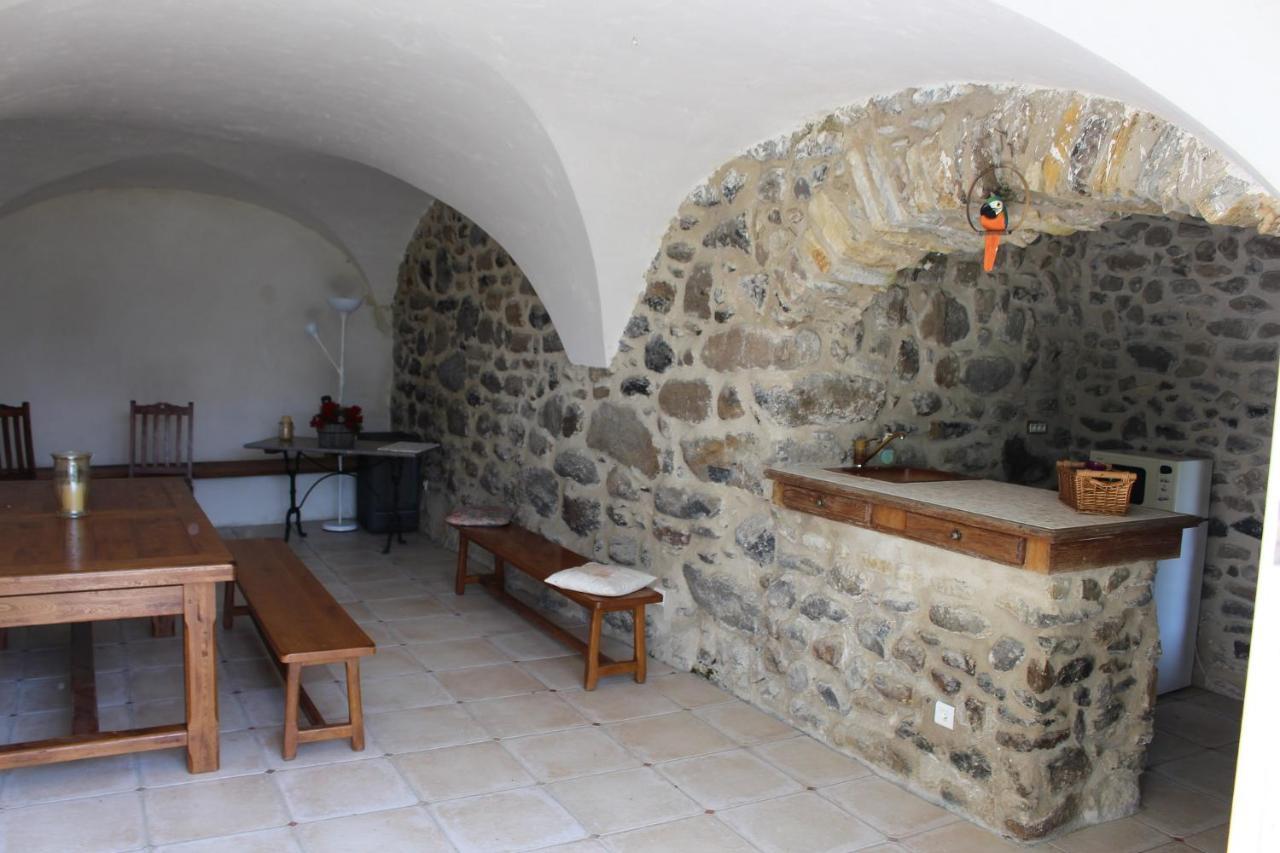 Saint-Vincent-de-Barres L'Attrape Reve B&B 외부 사진