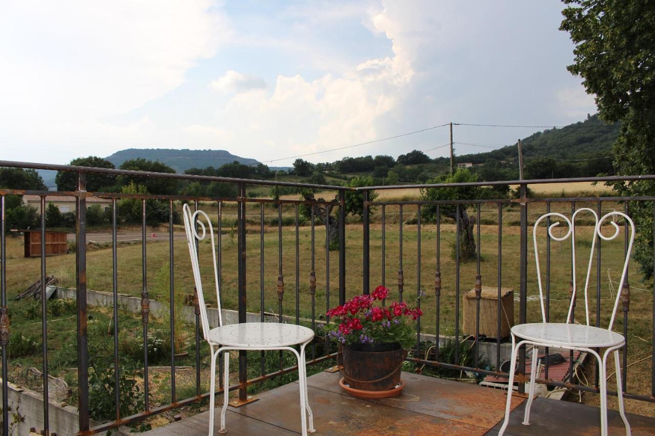 Saint-Vincent-de-Barres L'Attrape Reve B&B 외부 사진