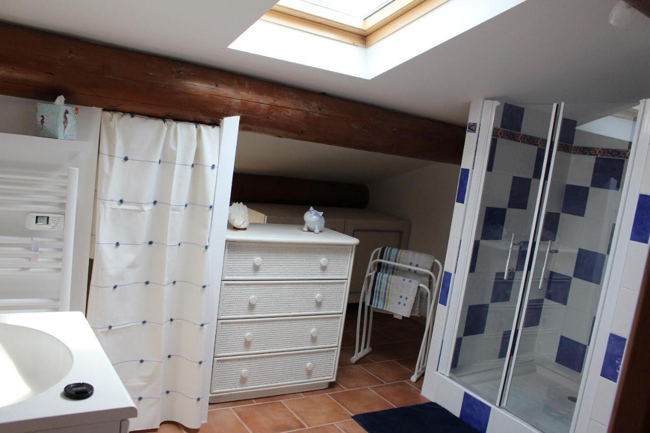 Saint-Vincent-de-Barres L'Attrape Reve B&B 외부 사진